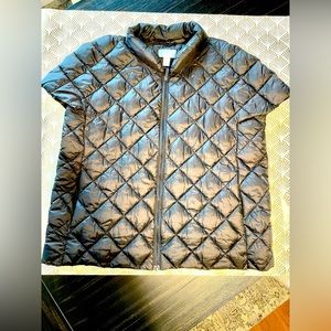 Martha Stewart NWOT Short Sleeve Puffer Jacket